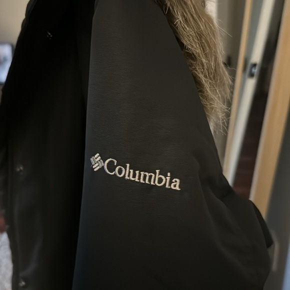 COLUMBIA women’s winter coat - Picture 2 of 5